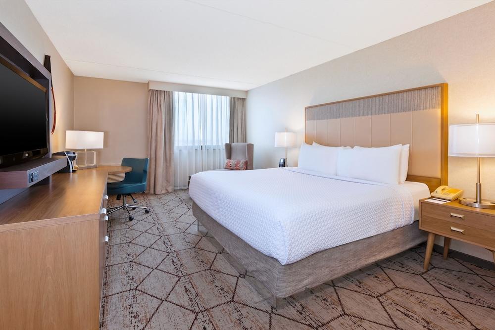 Crowne Plaza Columbus North - Worthington By Ihg Hotel Bagian luar foto