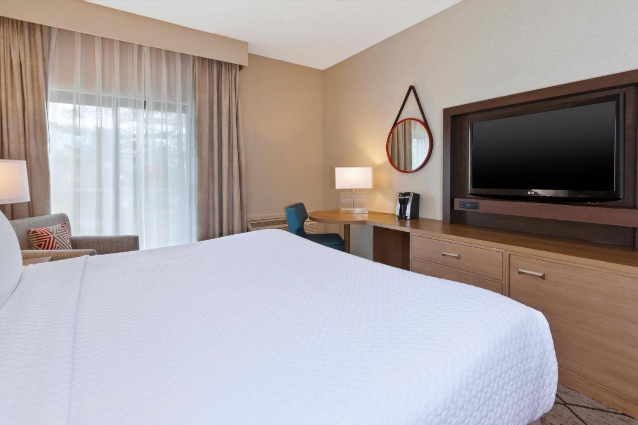 Crowne Plaza Columbus North - Worthington By Ihg Hotel Bagian luar foto