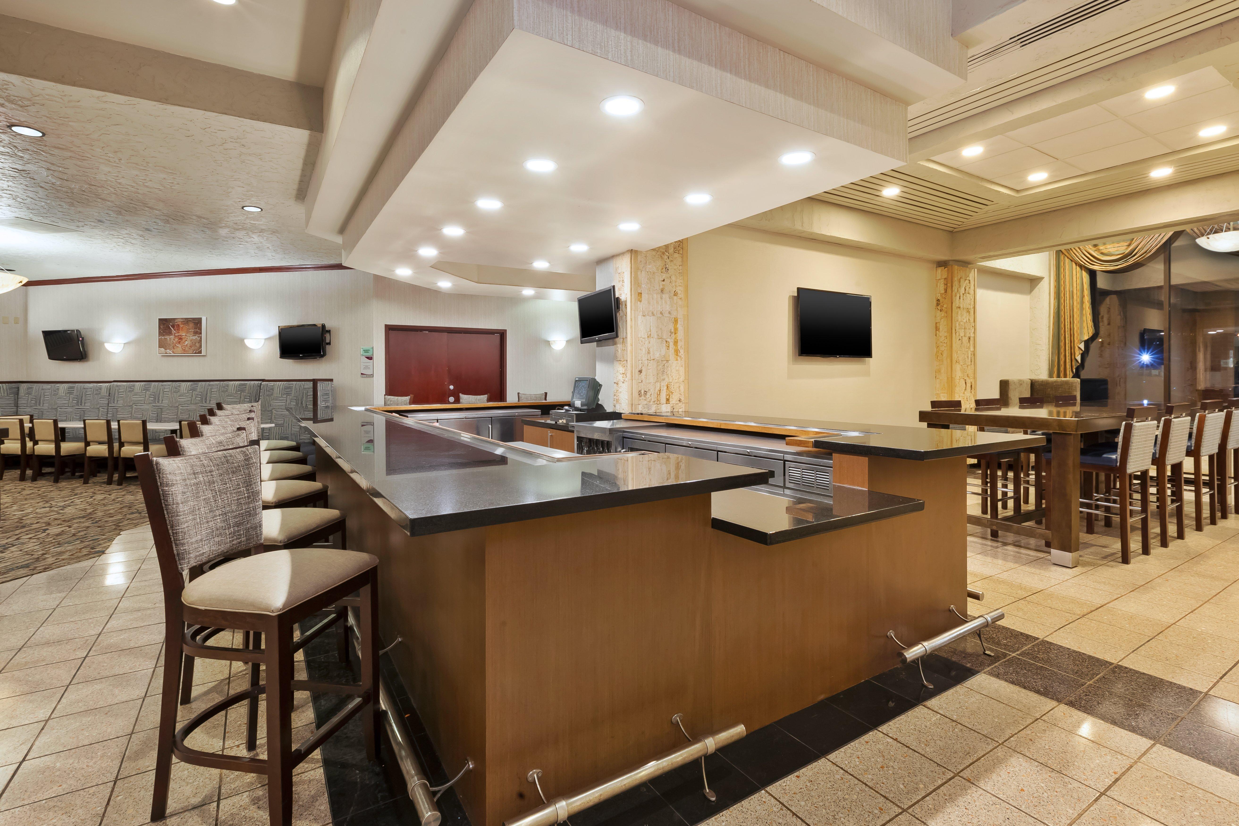Crowne Plaza Columbus North - Worthington By Ihg Hotel Bagian luar foto