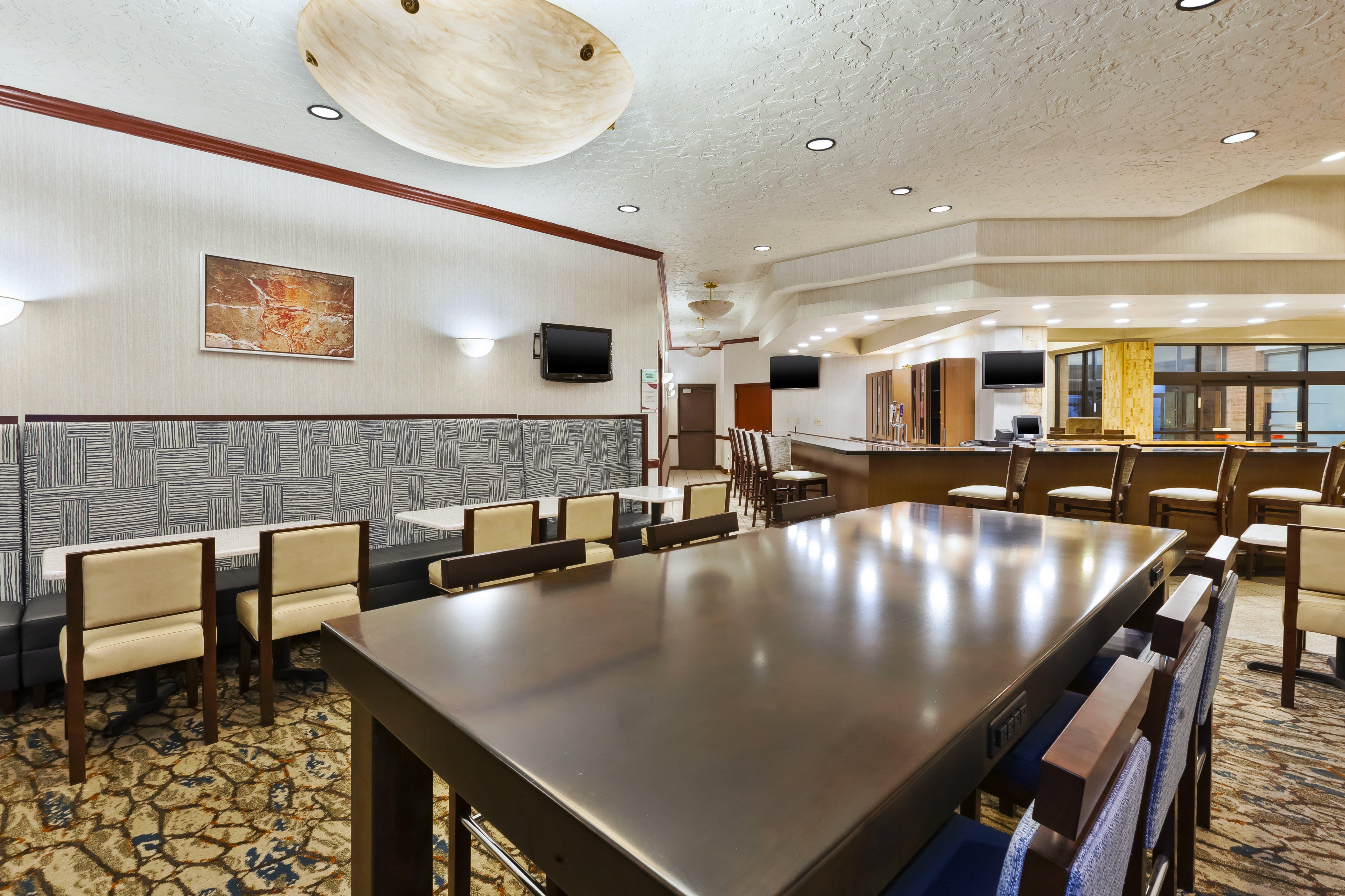 Crowne Plaza Columbus North - Worthington By Ihg Hotel Bagian luar foto