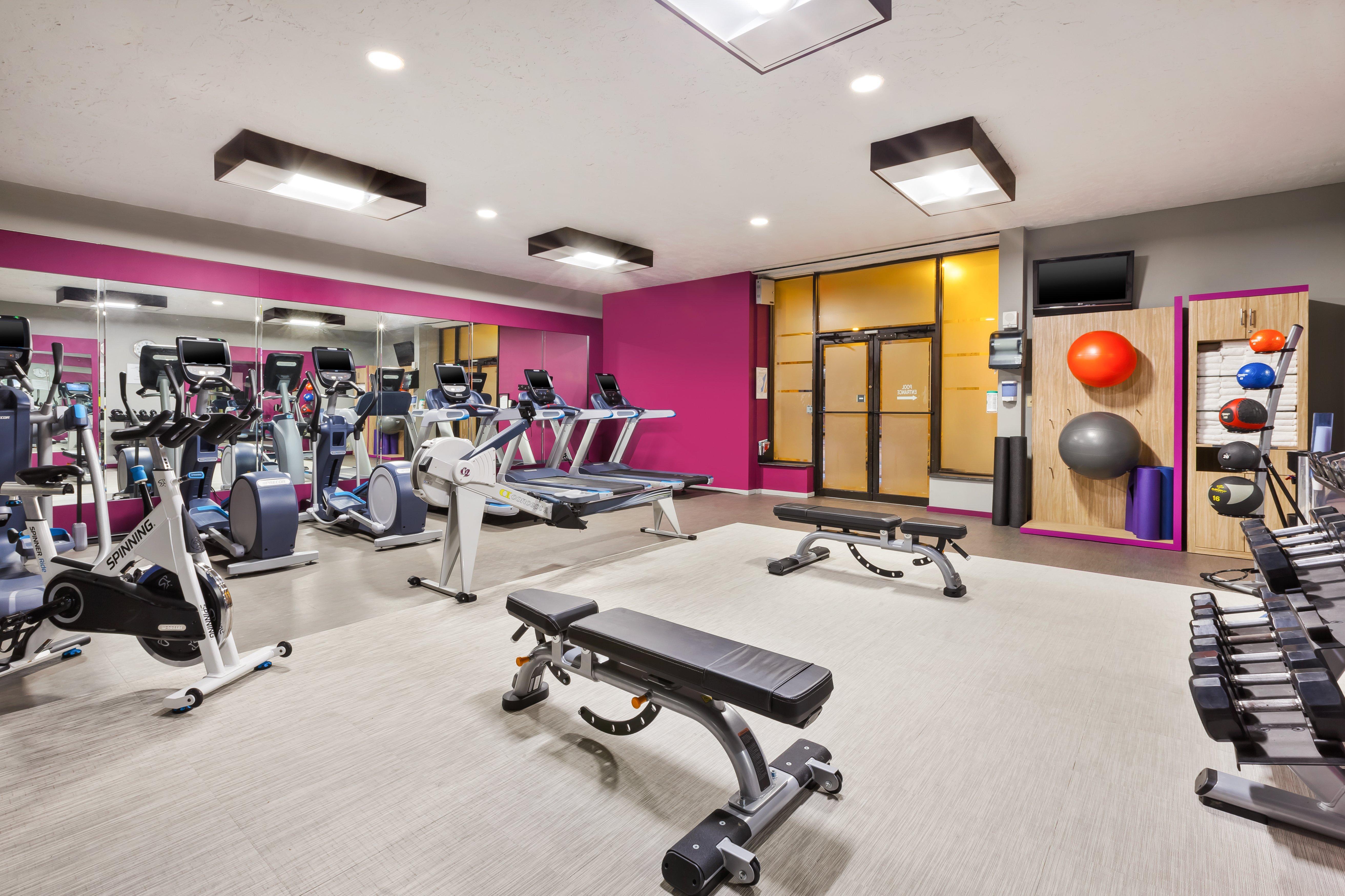 Crowne Plaza Columbus North - Worthington By Ihg Hotel Bagian luar foto