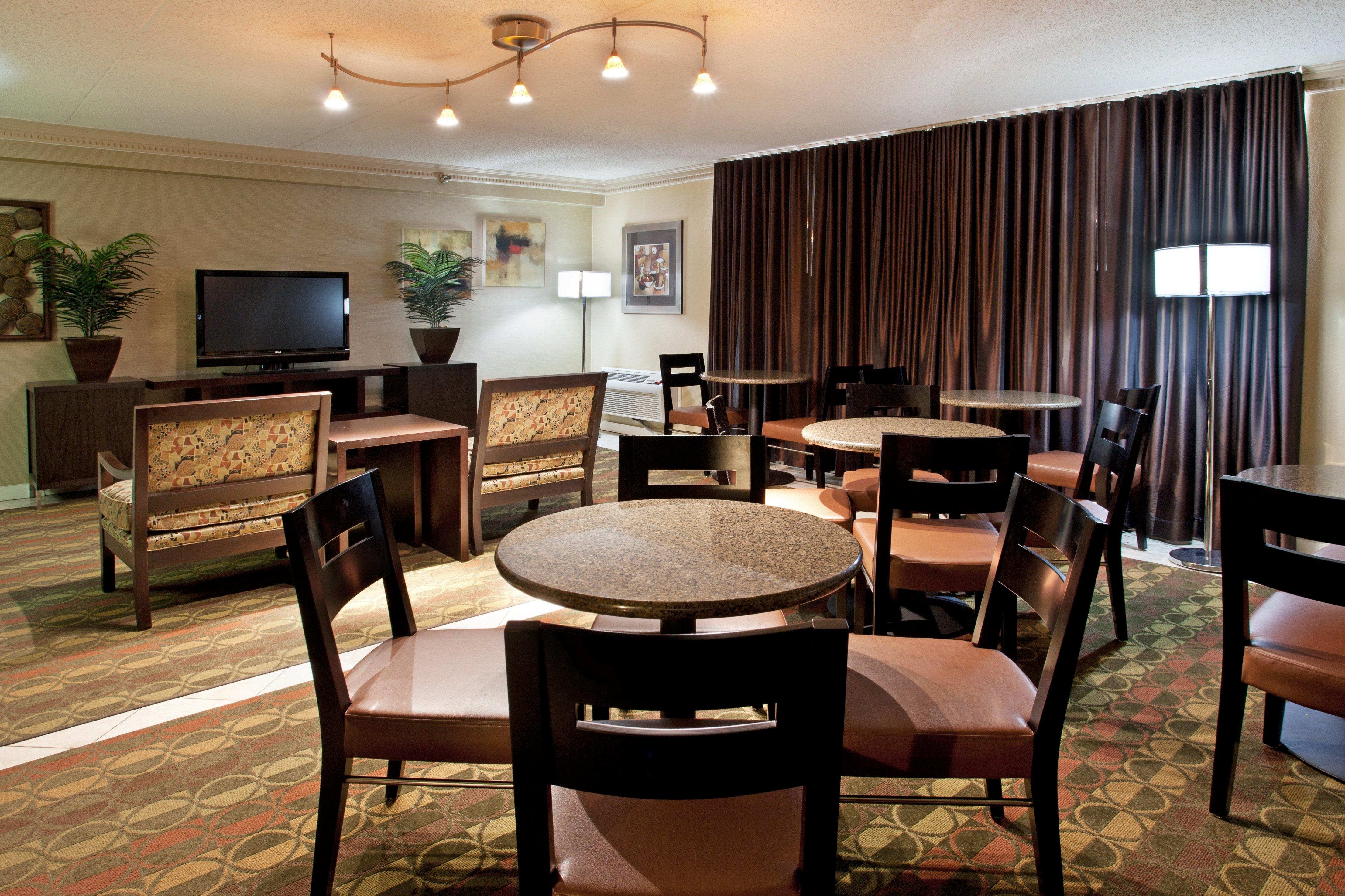 Crowne Plaza Columbus North - Worthington By Ihg Hotel Bagian luar foto